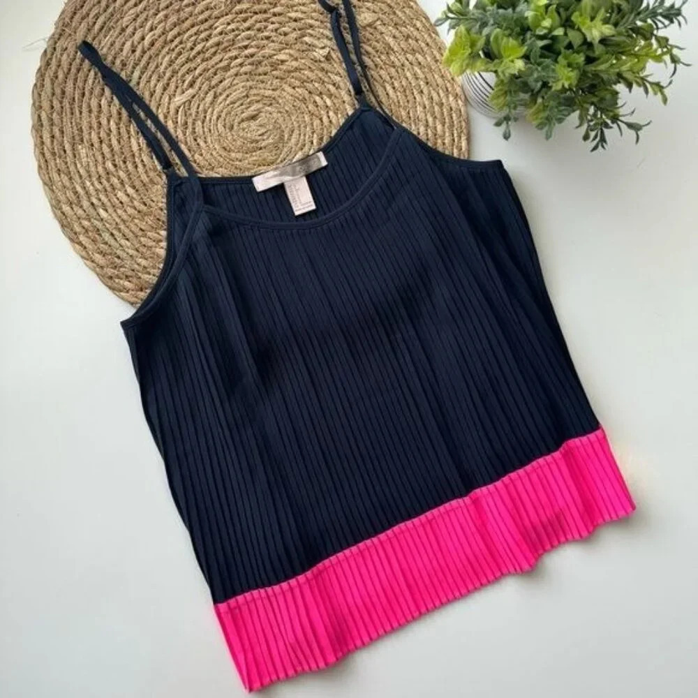 Forever 21 Colorblock Pleated Top Size Small